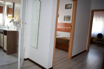 Фото номера Трехместный номер эконом-класса Мини-отель Sepia Restauracja &amp; Noclegi г. Ясло 9