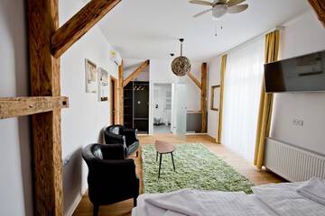 Фотографии Отели типа «постель и завтрак» Salon Win Wine Bar & Apartments г. Ясло (Польша) №4 Фото Отели типа «постель и завтрак» Salon Win Wine Bar & Apartments г. Ясло 4